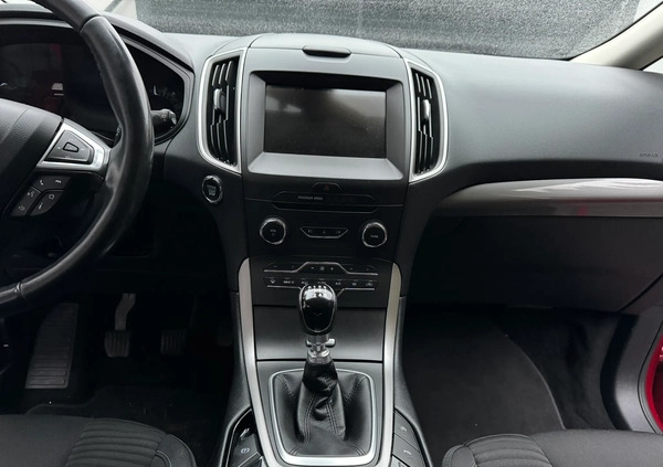 Ford S-Max cena 63500 przebieg: 199000, rok produkcji 2017 z Płock małe 704